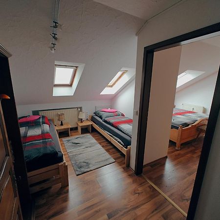 Komfort Ferienwohnung Biene Saarbrücken Eksteriør billede